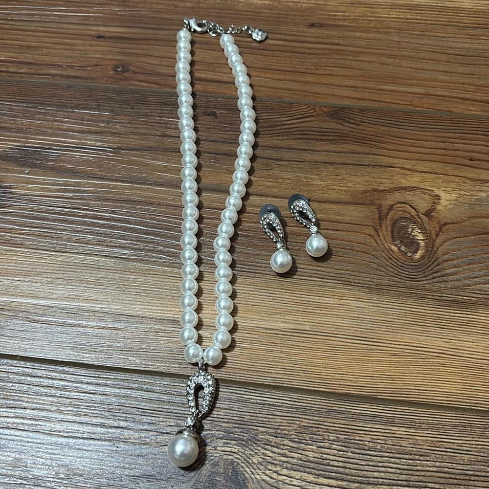 Pearl Matching Necklace and Earrings